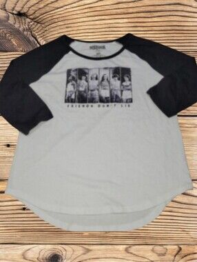 WOMEN'S STRANGER THINGS CAMPUS BASEBALL TEE 3/4 SLEEVE RAGLAN SHIRT